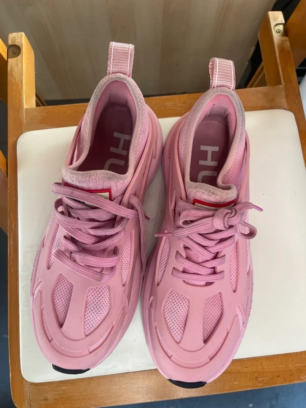 Hunter Pastel Pink Chunky Lace-Up Sneakers